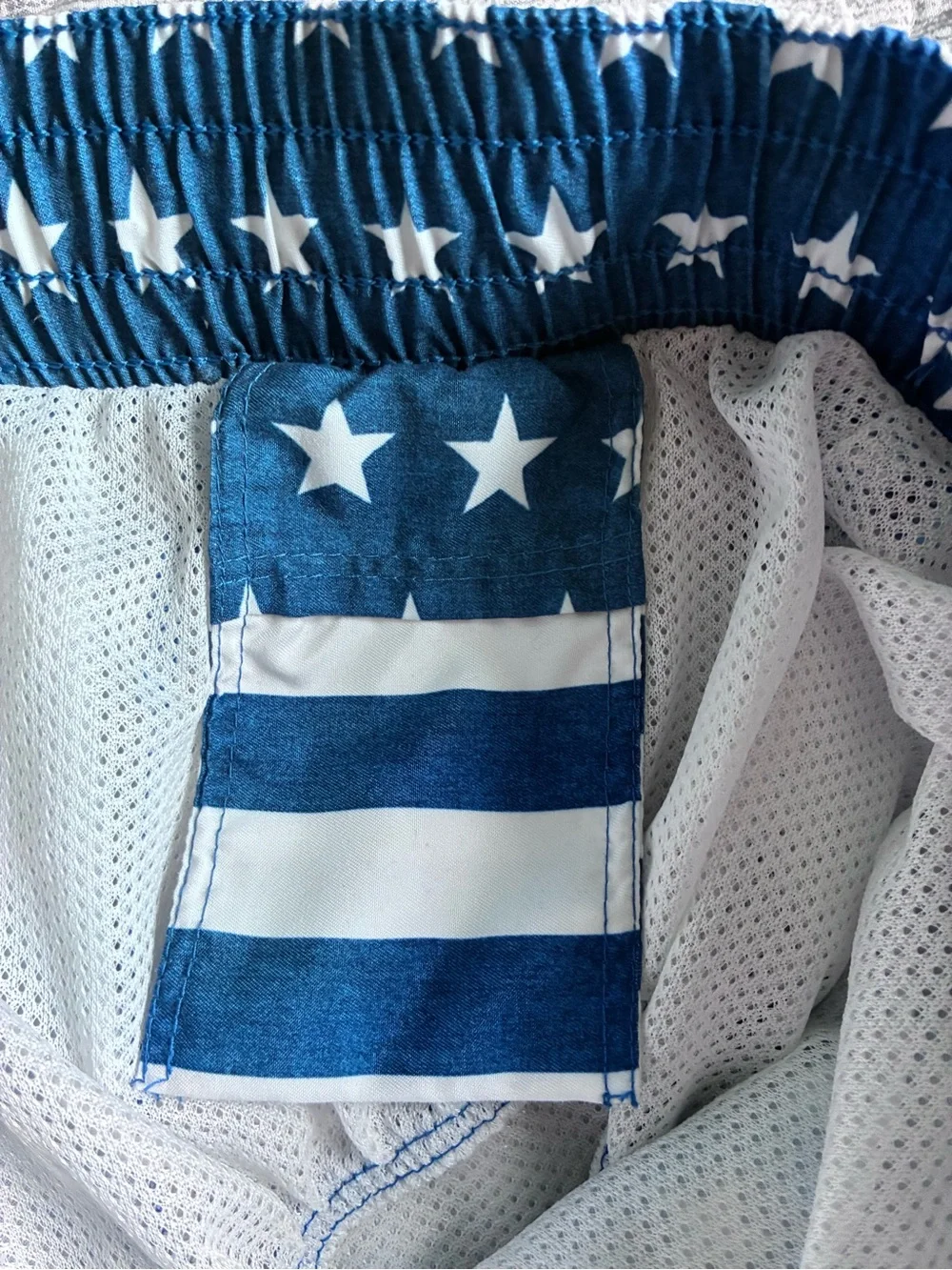 Men's OLD NAVY Blue & White Stars &  Stripes Swim Trunks w/ Red Drawstring Sz L